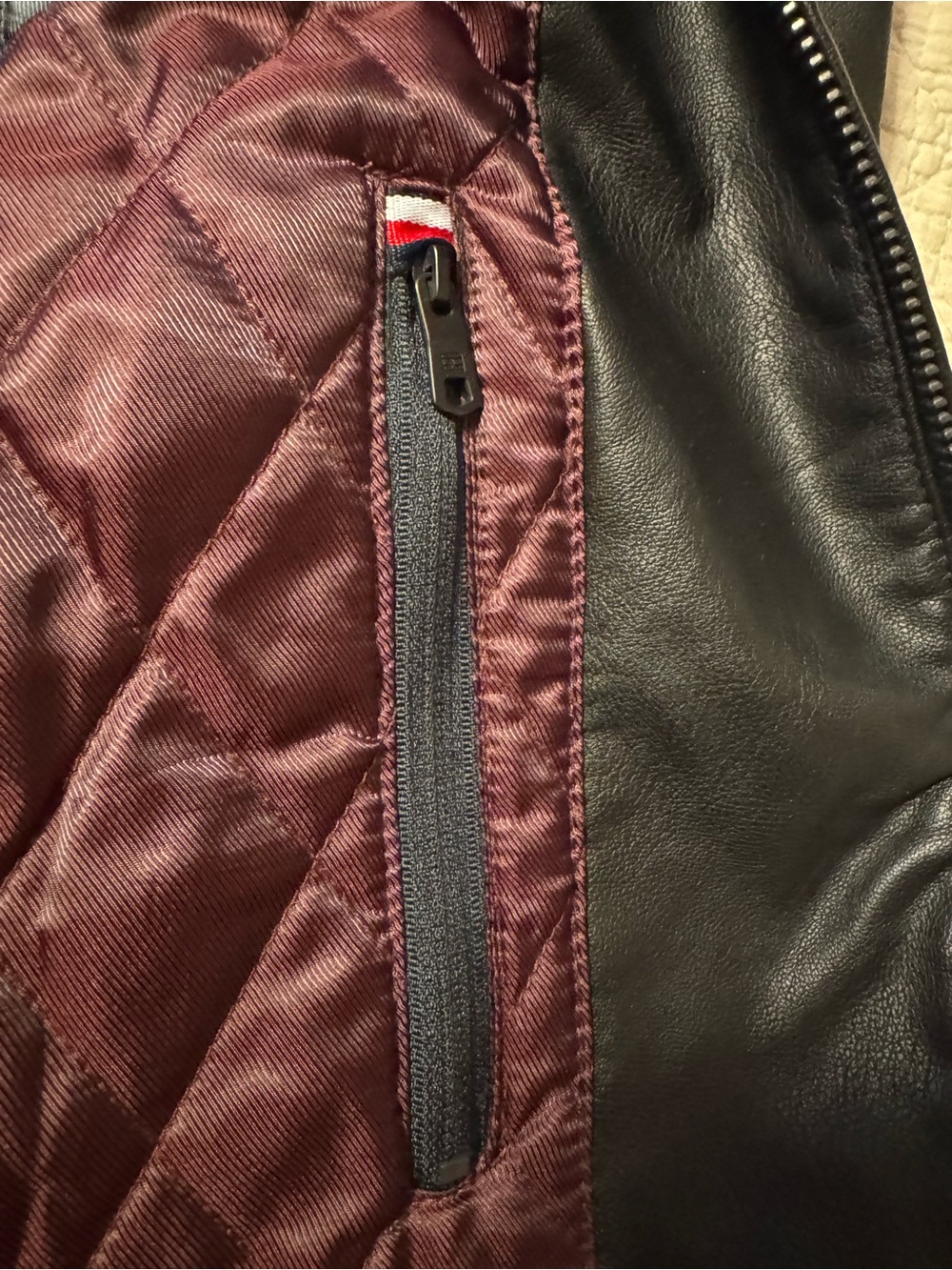 Tommy Hilfiger Black Leather Bomber Jacket with Quilted Navy Lining - Picture 9 of 9